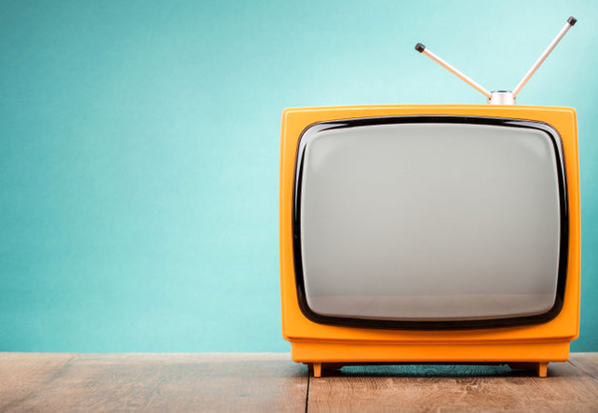 تلویزیون کدام ساعت بیننده بیشتری دارد؟
