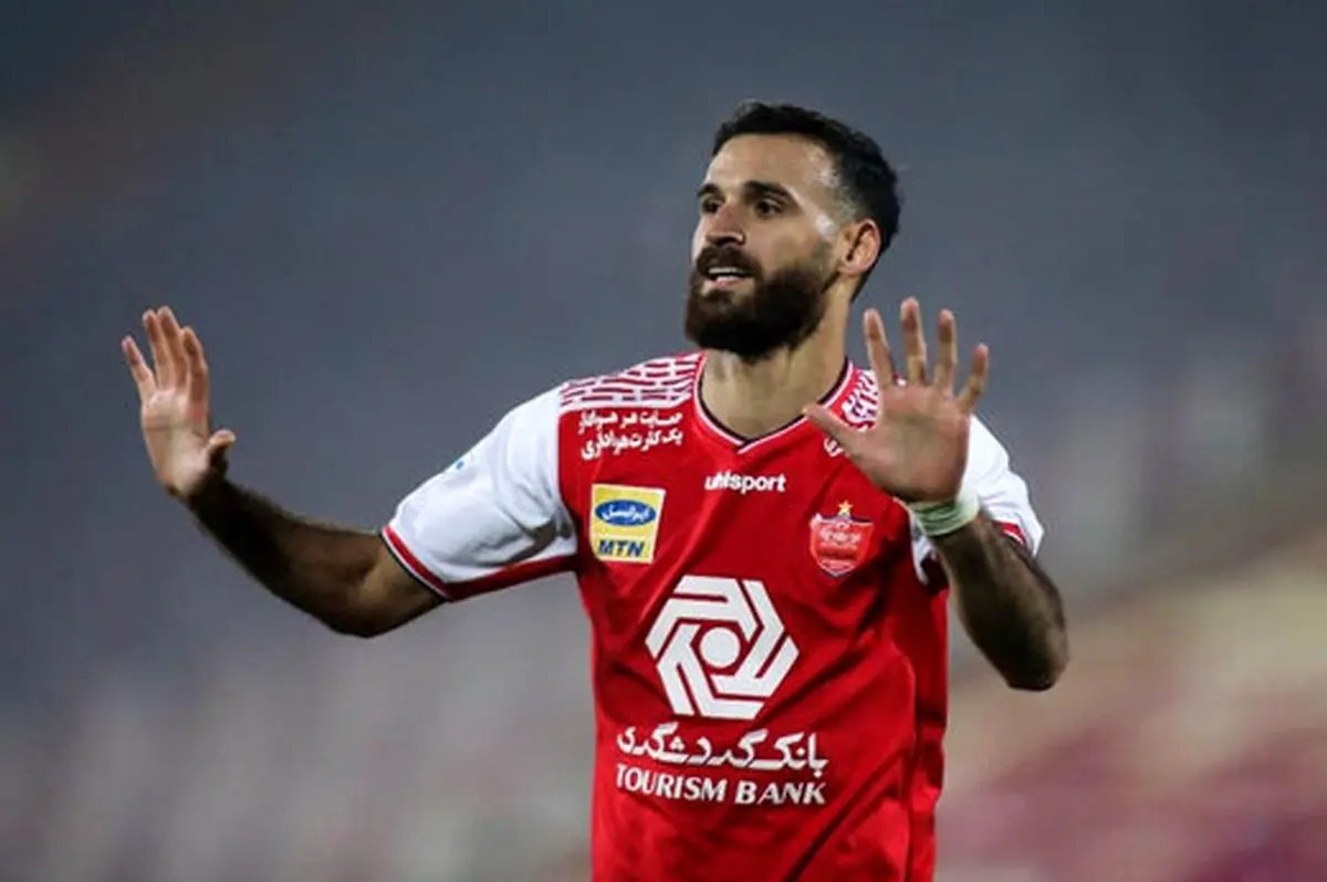 پیشنهاد وسوسه انگیز قطری‌ها به ستاره پرسپولیس