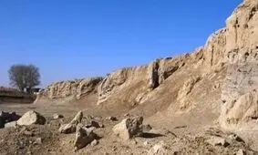 قبرستان قدیمی "فامنین" کاوش می‌شود