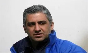 پیروانی در جایگاهی نیست که درباره استقلال صحبت کند/ وزیر که هیچ نوه و نتیجه‌اش هم ستاره قهرمانی آسیا را نمی‌بینند