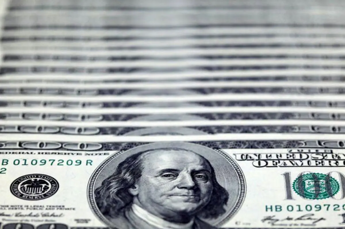 نوسان دلار در کانال ٢٢ هزار تومان