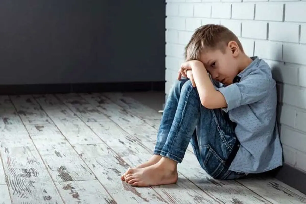 چگونه "اضطراب" در کودکی باعث "سلطه پذیری" می‌شود؟