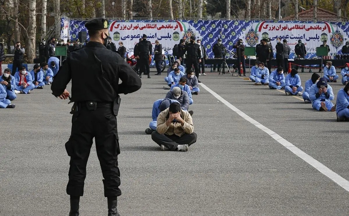 دستگیری ۲۱۷ نفر از اراذل و اوباش در طرح اقتدار