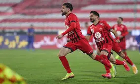 کیت عجیب گلزن پرسپولیس در بوشهر/ عکس