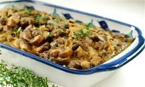 طرز تهیه خورش قارچ و مرغ با عطر زعفران و آبلیمو تازه