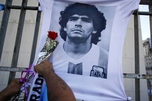 ۷ نفر متهم به مرگ مارادونا شدند