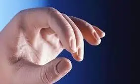 کنترل علائم سرطان پوست در ناخن‌ها