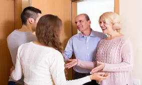 نفر اول زندگی شما کیست؟/ همسر یا والدین؟