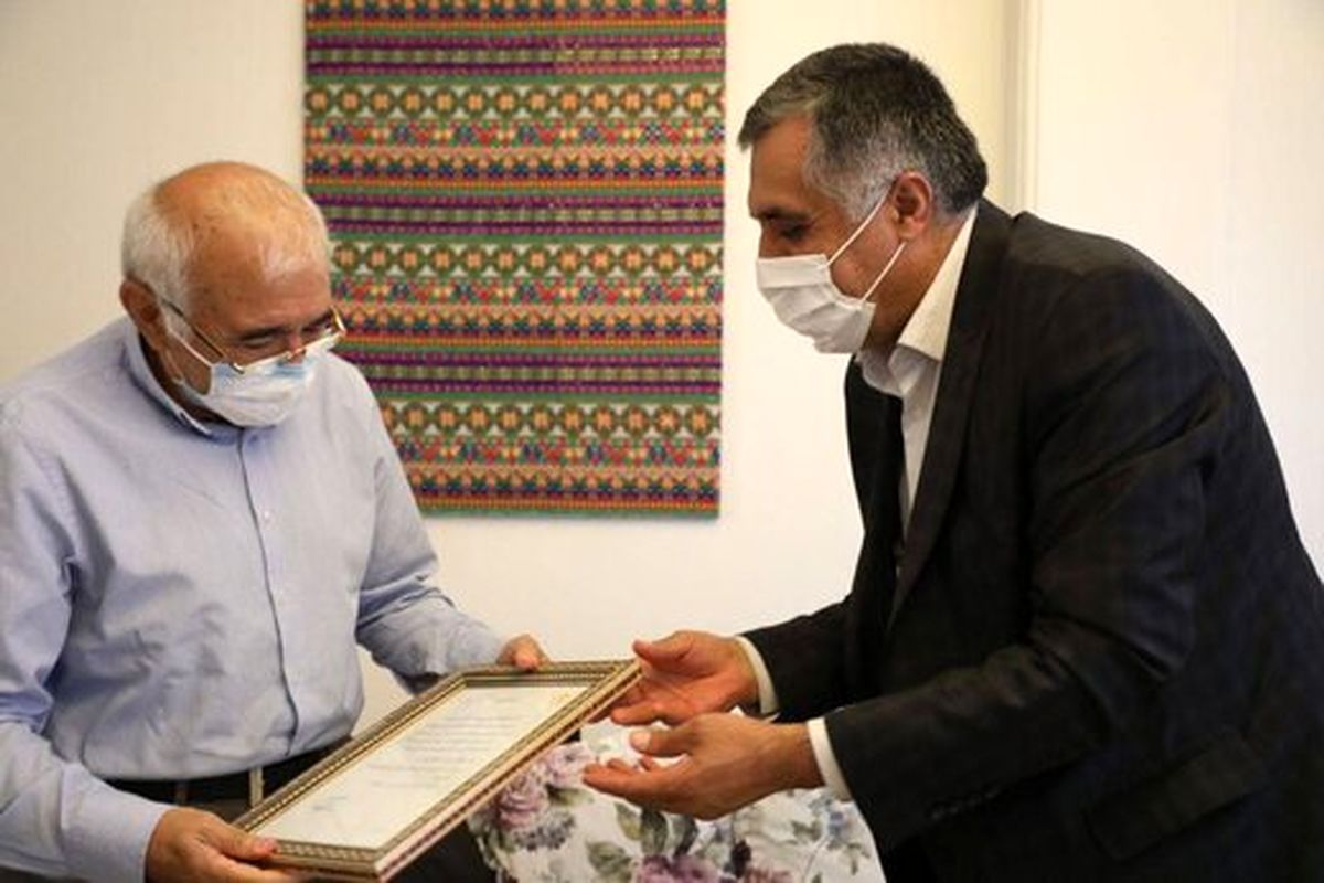 انتقادات محمدعلی بهمنی از برخی ترانههای امروز