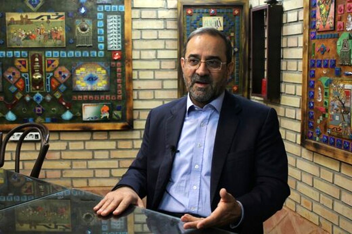 نه شبیه احمدی نژادم نه آیت الله هاشمی/ با پول که نمیتوان رأی خرید