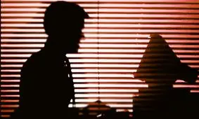 آرش مرا در جای خلوت بی عفت کرد/ فهیمه ۱۸ ساله اسیر فیلم سیاه شد