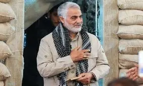 تصویری جالب از شهید قاسم سلیمانی در تونل زیرزمینی غزه/ عکس