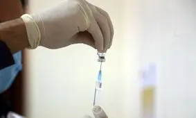 کارکنان مترو و سامانه حمل و نقل عمومی در اولویت واکسن قرار گیرند