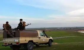 حمله یک هواپیمای ناشناس به خودروی حشد شعبی در مرز سوریه