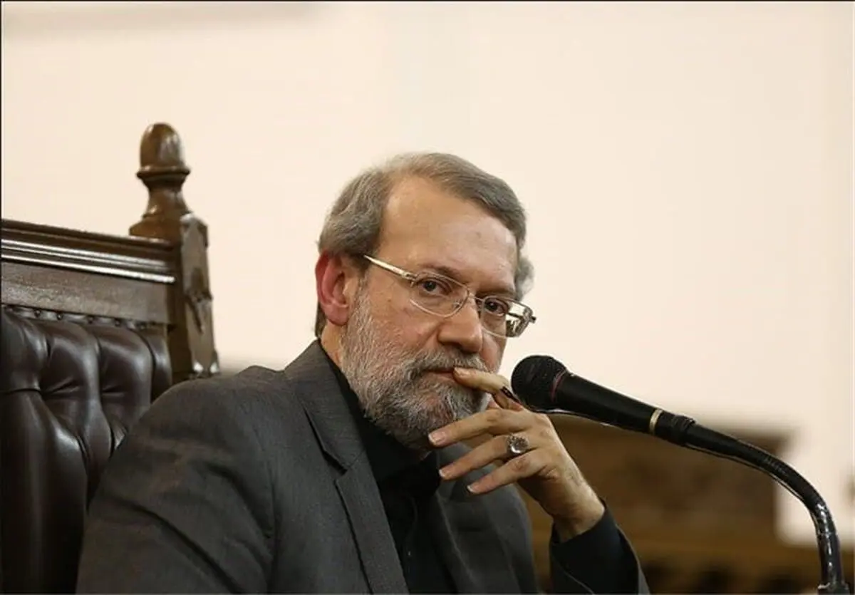 لاریجانی درباره احتمال حذف پخش زندۀ مناظرات توئیتی منتشر کرد