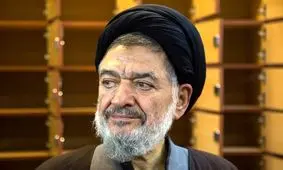 محتشمی‌پور در بیمارستان بستری شد