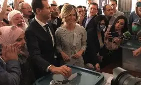 بشار اسد و همسرش پای صندوق رای/ عکس