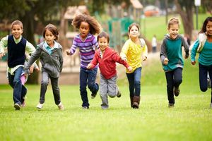 چرا کودکان باید فعالیت بدنی منظم داشته باشند؟