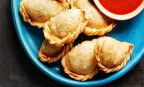 طرز تهیه پیراشکی با خمیر نانوایی