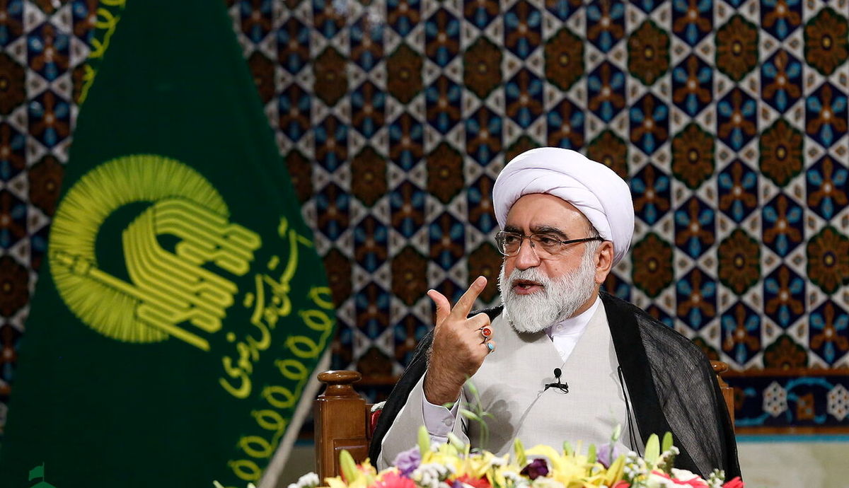 حجتالاسلام مروی: آستان قدس در مسائل جناحی و گروهی وارد نخواهد شد