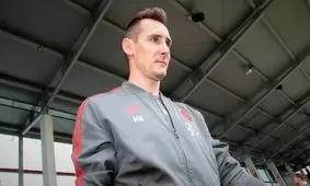 کناره‌گیری کلوزه از مربیگری به دلیل یک بیماری خاص