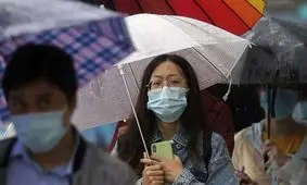 دو دختر چینی همزمان عروس ۱۹ مرد بودند!