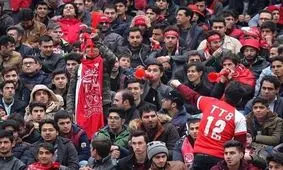 حواشی دیدار تراکتورسازی و پرسپولیس/ فحاشی هواداران در تبریز