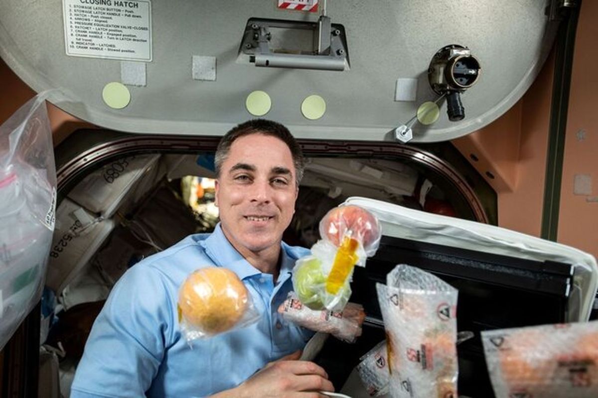 تأثیرات رژیم غذایی بر فیزیولوژی فضانوردان