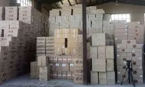 انبار ‌۱۲ میلیارد ریالی احتکار کالاهای اساسی در بوکان کشف شد