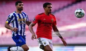 کنایه طارمی به چلسی روی جلد اوجوگو/ عکس