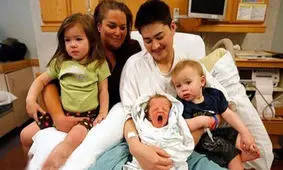 مرد آمریکایی از نامزدش برای سومین بار باردار شد