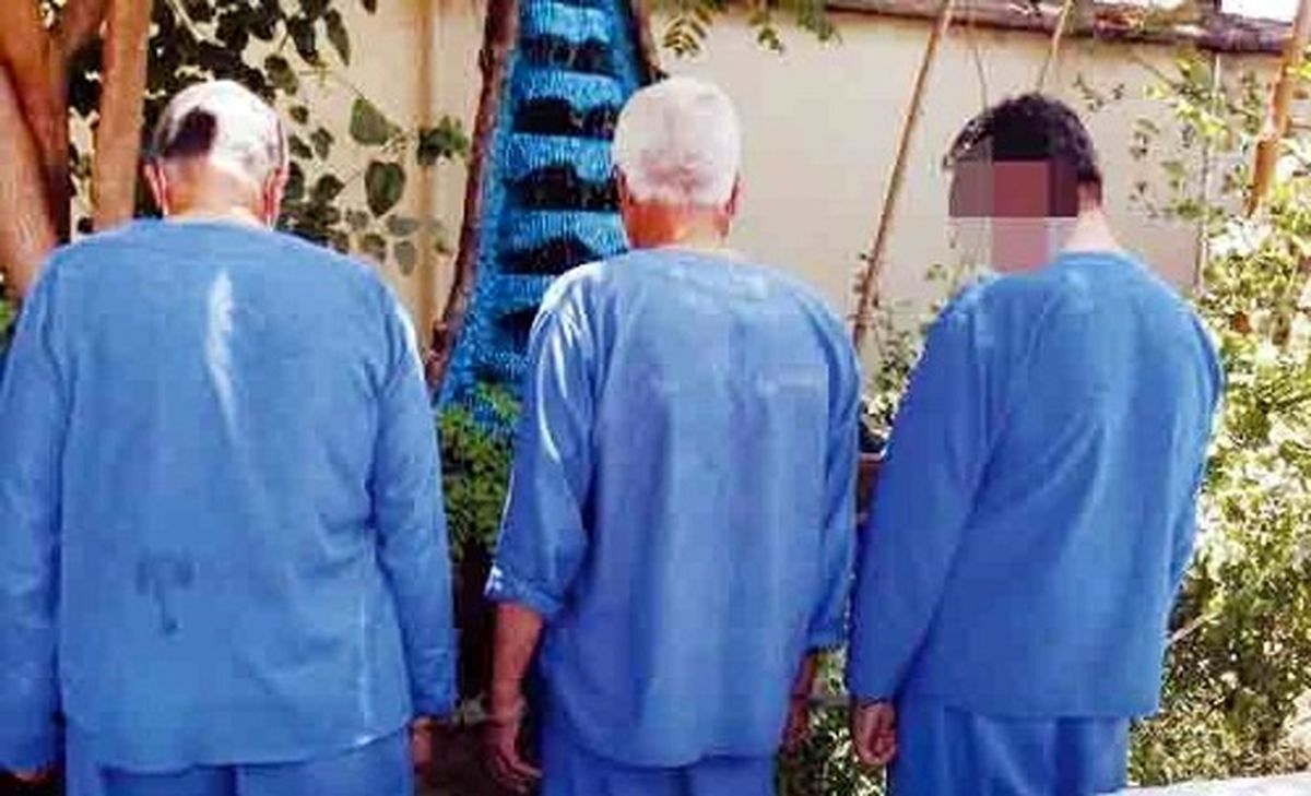 از تیرباران سه بیگناه تا سرقتهای عجیب