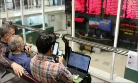 اجازه دخالت در روند معاملات بورس را نمی‌دهیم