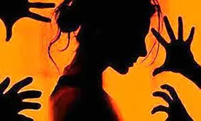 تجاوز گروهی ۹ مرد به دختر ۱۹ ساله