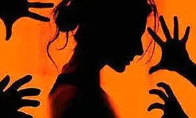 تجاوز گروهی ۹ مرد به دختر ۱۹ ساله