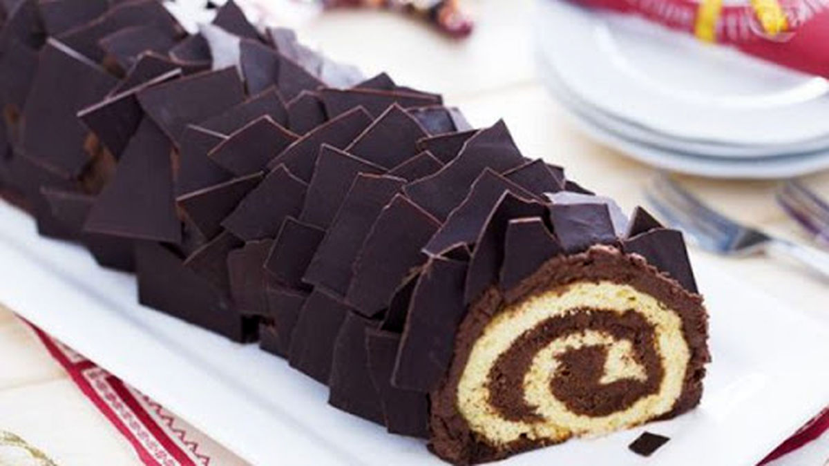 با طرز تهیه یک رولت شکلاتی خوشمزه آشنا شوید
