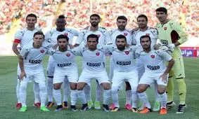 پرسپولیس با این ترکیب به مصاف اروند خرمشهر می‌رود