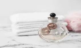 شناسایی عطر اصل از تقلبی بدون بو کردن