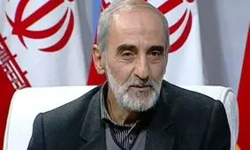 نگرانی حسین شریعتمداری از رای نیاوردن کاندیدای اصولگرا/ همه تان به نفع یک نامزد کنار بروید