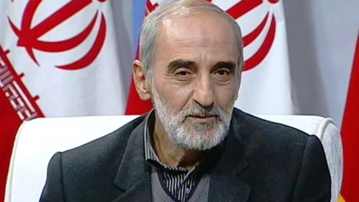 نگرانی حسین شریعتمداری از رای نیاوردن کاندیدای اصولگرا/ همه تان به نفع یک نامزد کنار بروید
