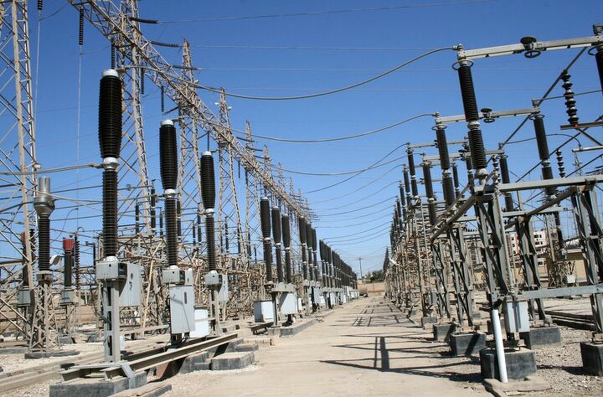 بخشی از برق تولیدی صنایع پتروشیمی استان بوشهر به شبکه برق‌ رسانی متصل می‌شود