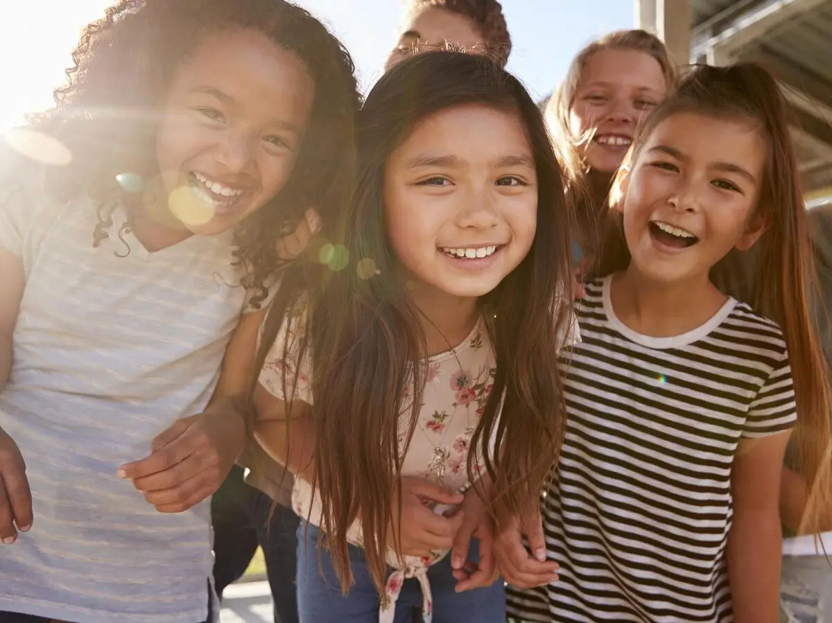 "زیبایی" و "احساساتی بودن" را ویژگی بارز دختران ندانیم/ کلیشه‌های غلط جنسیتی را اصلاح کنیم