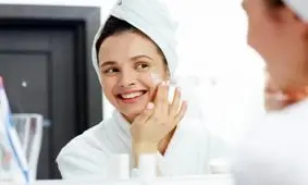 موادی که هرگز نباید به پوستتان بمالید