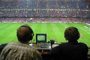 چرا گزارشگرهای ورزشی تلویزیون، حاشیه‌ساز هستند؟