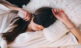 فوت و فن مراقبت از مو در خواب
