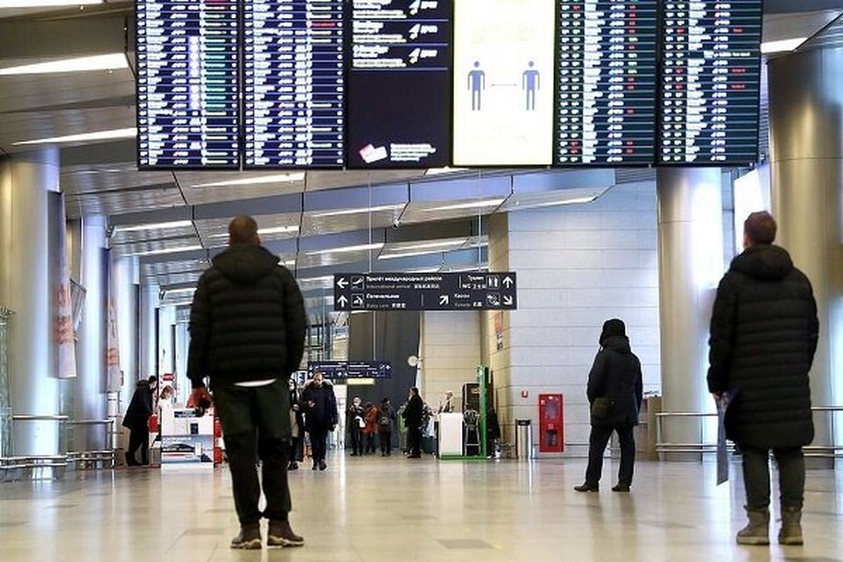 سرگردانی ۳۷ مسافر ایرانی جام ملت‌های اروپا بدون آب و غذا در فرودگاه مسکو