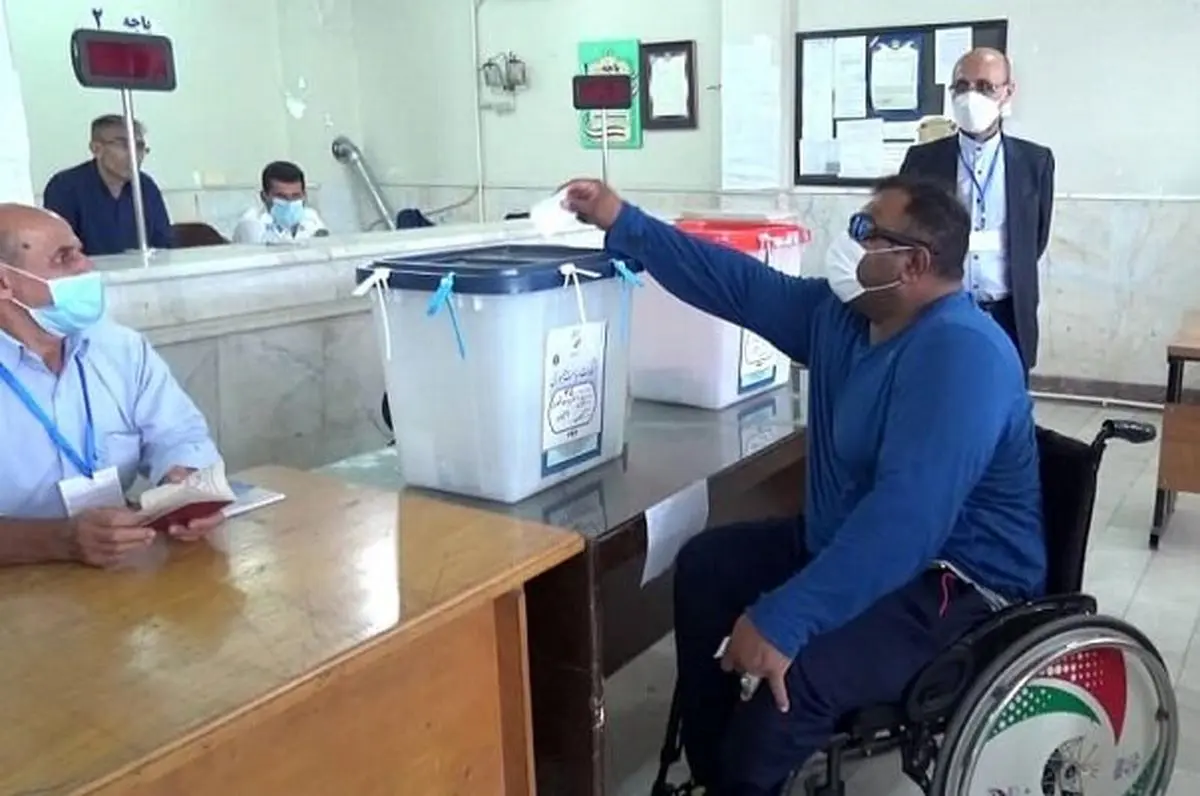 اعضای تیم ملی پاراوزنه برداری و پارادومیدانی رأی دادند