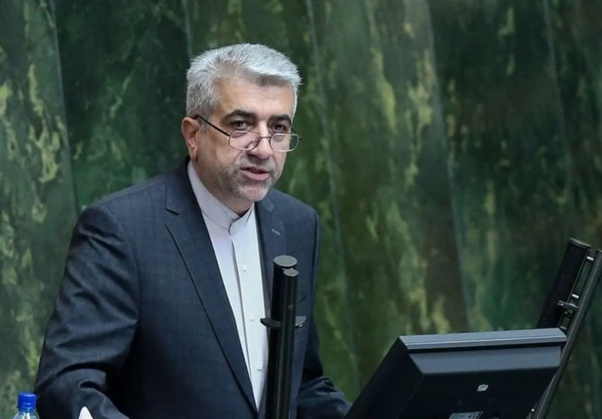 وزیر نیرو: وزارت نیرو، نیروگاه ساز است / برای استخراج هر بیت کوین باید برق یک شبانه روز ۳۰ هزار مسکن را قطع کنیم