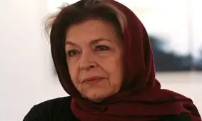 لیلی گلستان: بغض‌های نوجوانی‌ام به‌خاطرِ پدر بداخلاقم بود