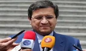 همتی درباره خبر برکناری‌اش: تا تصمیم رئیس‌جمهور، من رئیس هستم